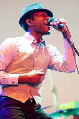 Aloe Blacc 