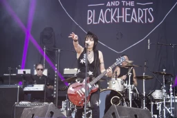 Joan Jett and the Blackhearts
