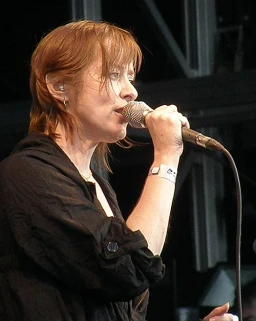 Suzanne Vega
